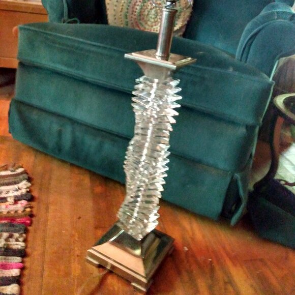 Heavy Acrylic Lucite Table Lamp Stacked Spiral Glass Squares